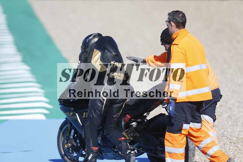 /Archiv-2025/02 28.-31.01.2025 Moto Center Thun Jerez/rot-red/111